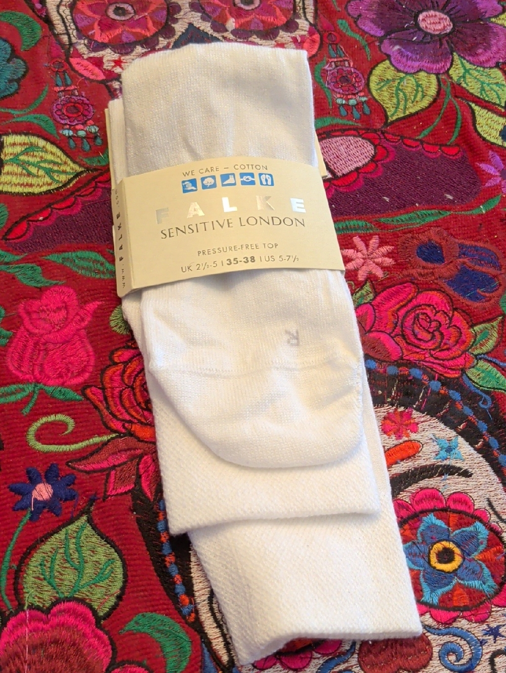 Falke Sensitive London White Cotton Men's Dress Socks
